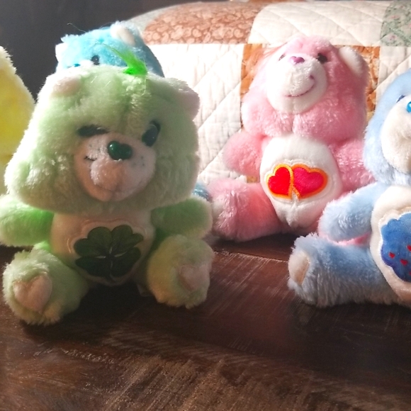 Vintage 1983 CARE BEARS-Lot of 7-Plushes 5 3/4in. Tall - Picture 3 of 6